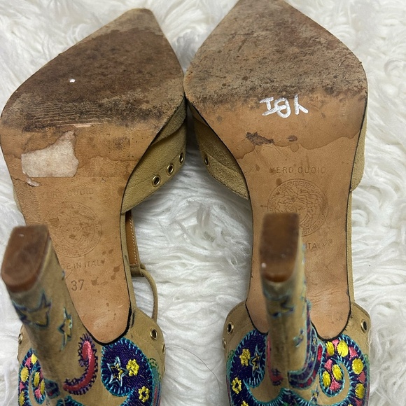 VERSACE SHOES SIZE 37 - Picture 4 of 6